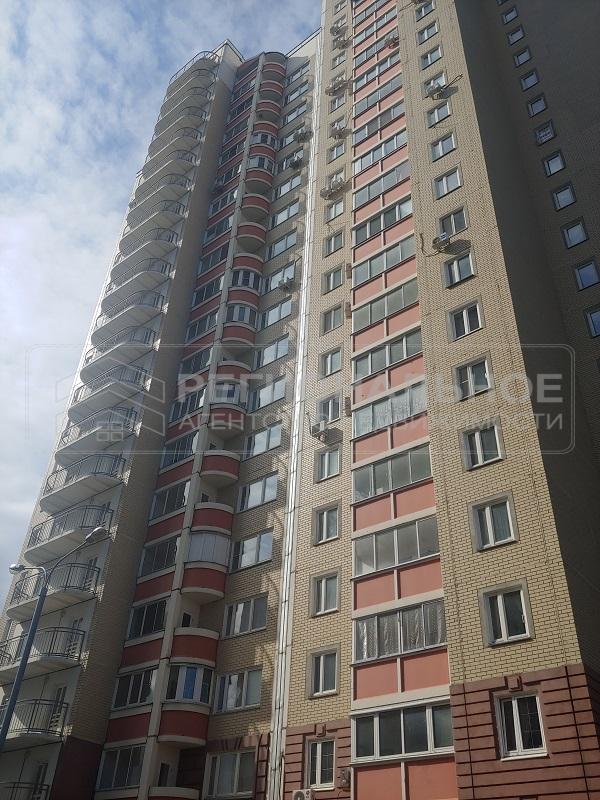 Алексеевская роща, Дмитриева 20